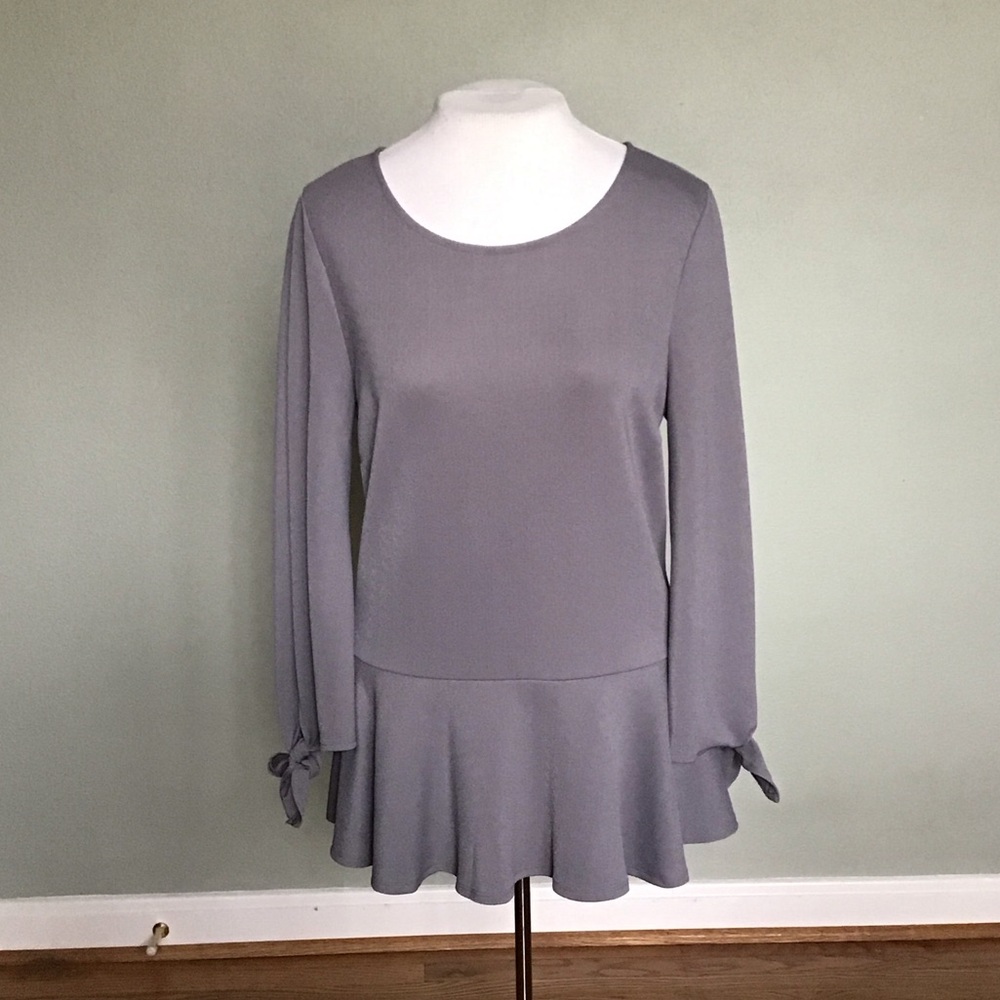 Banana Republic Gray 3/4 Sleeves Keyhole Peplum Blouse Women’s Size M